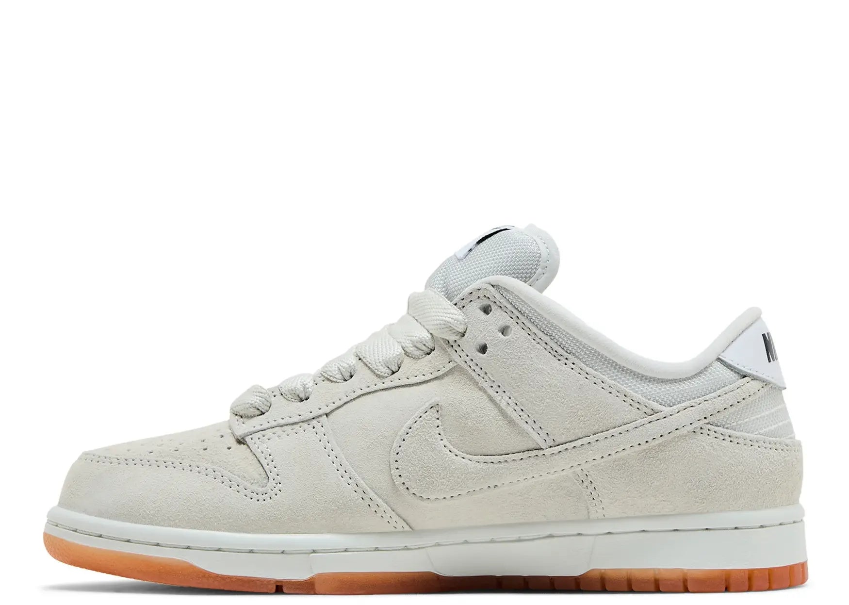 SB Dunk Low Pro B Pale Ivory
