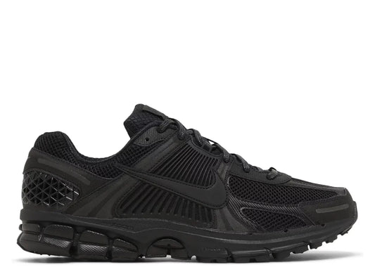 Zoom Vomero 5 Triple Black