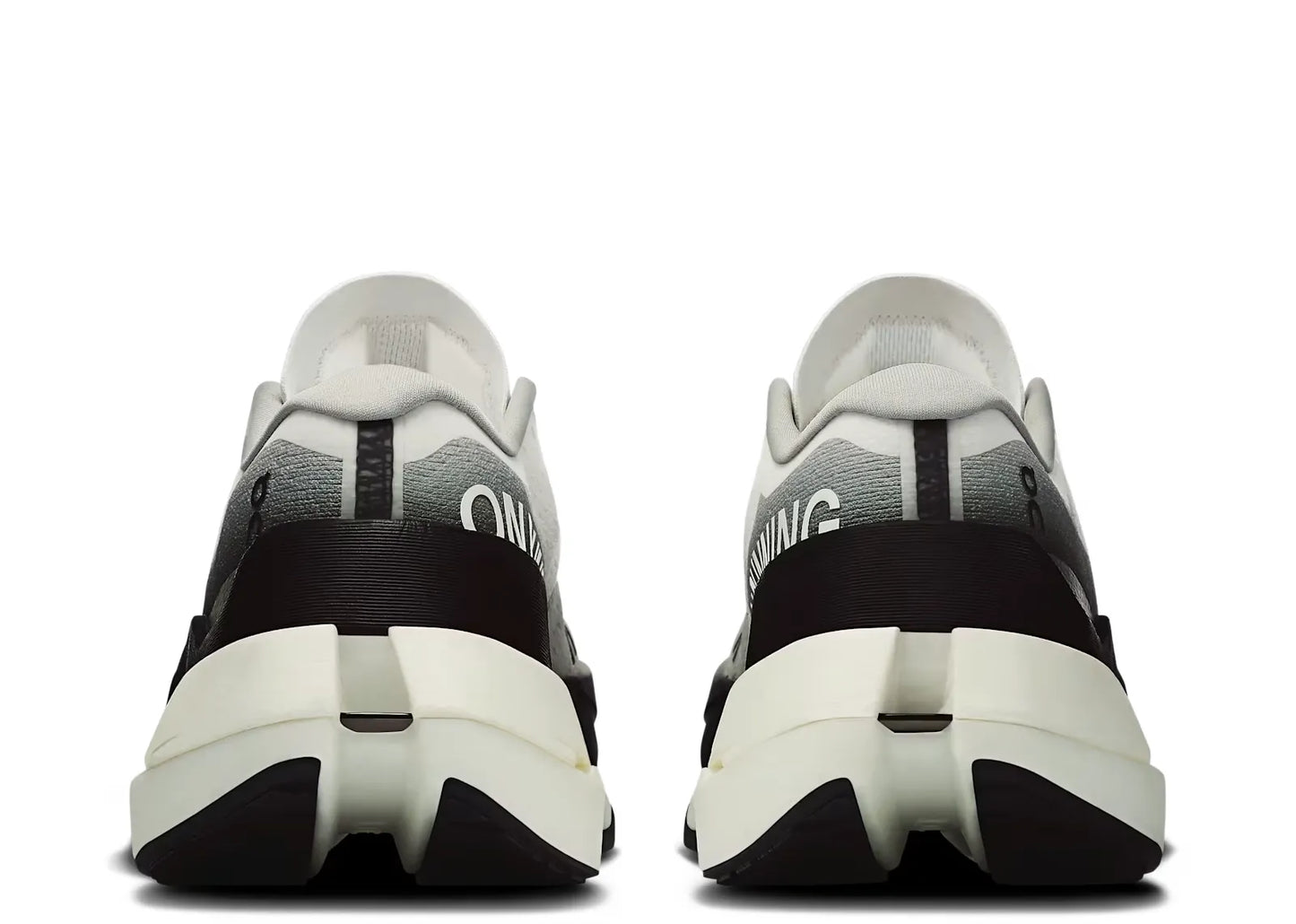 Cloudboom Max White Black (W)