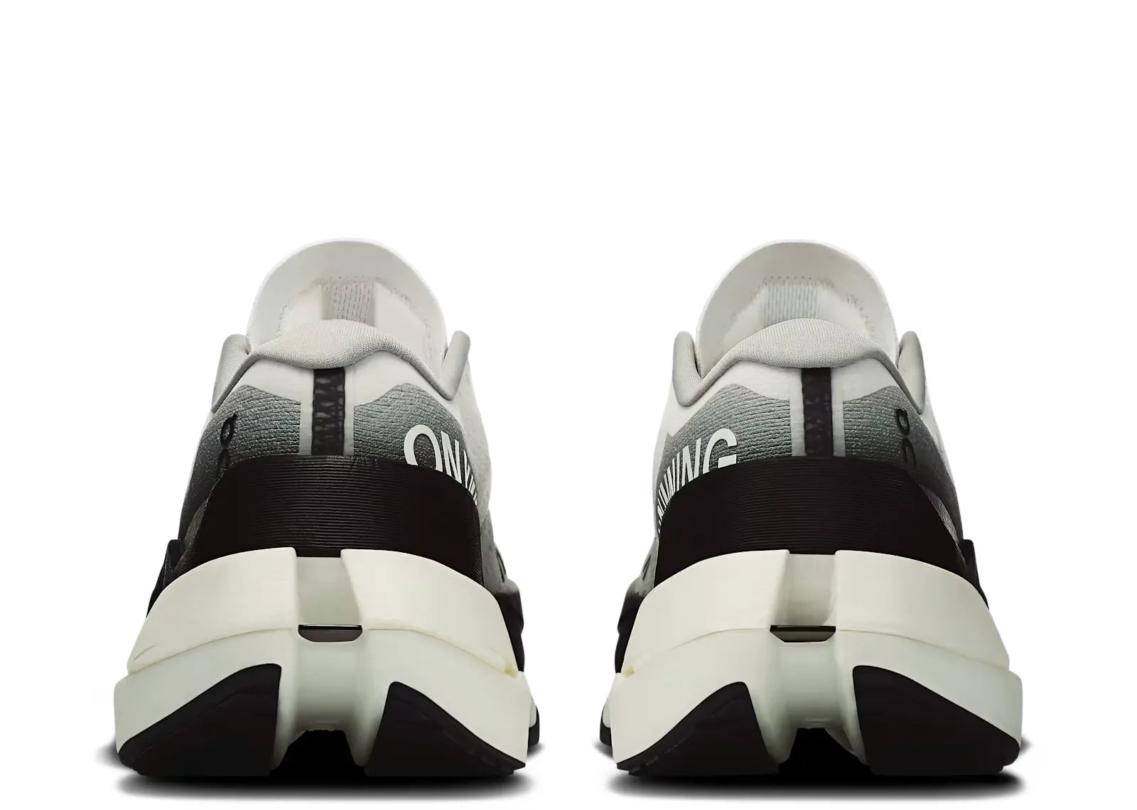 Cloudboom Max White Black (W)