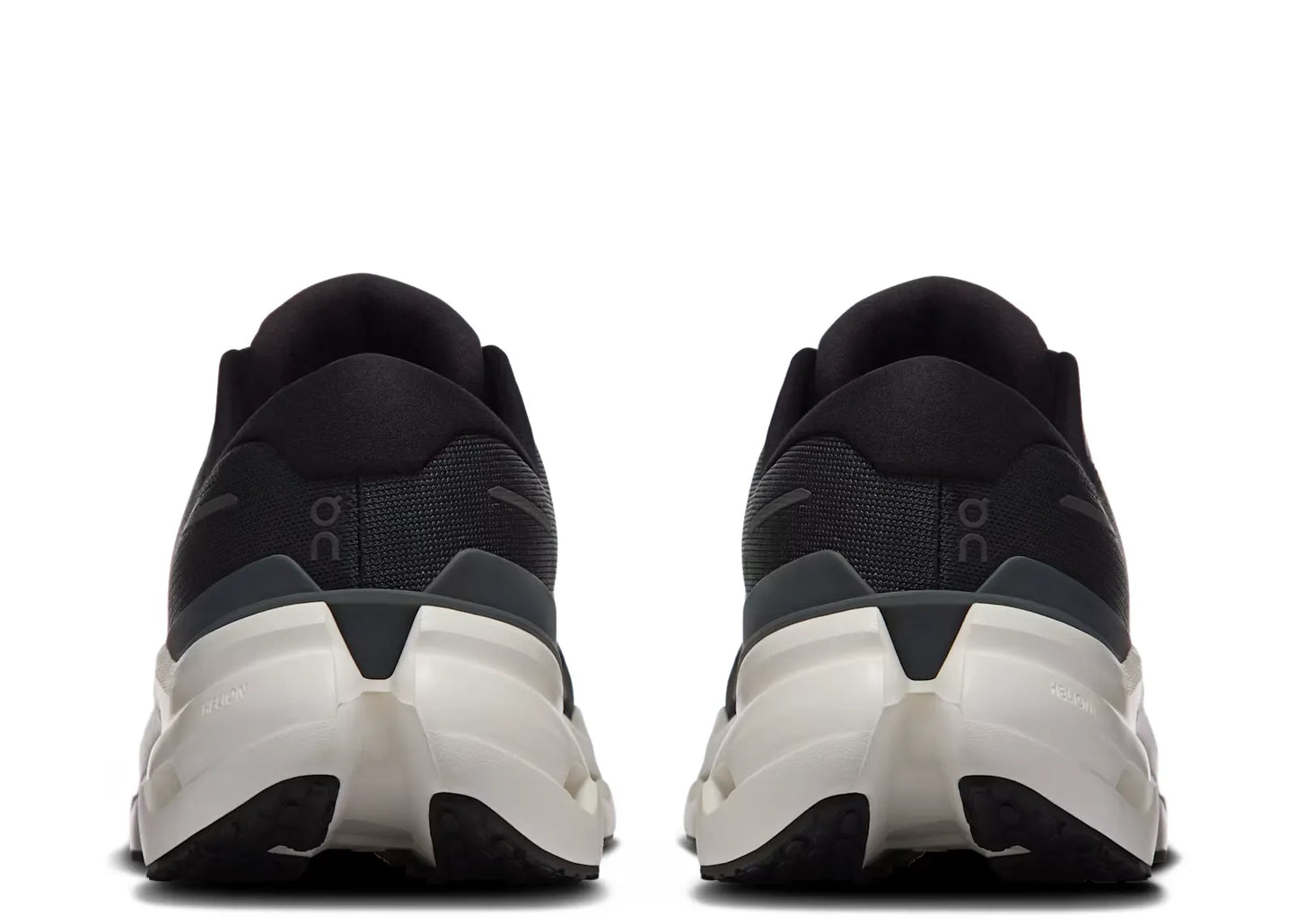 Cloudrunner 3 Black Ivory