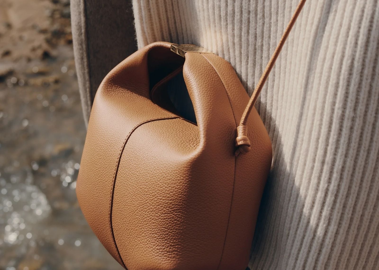 Béri Edition Textured Camel