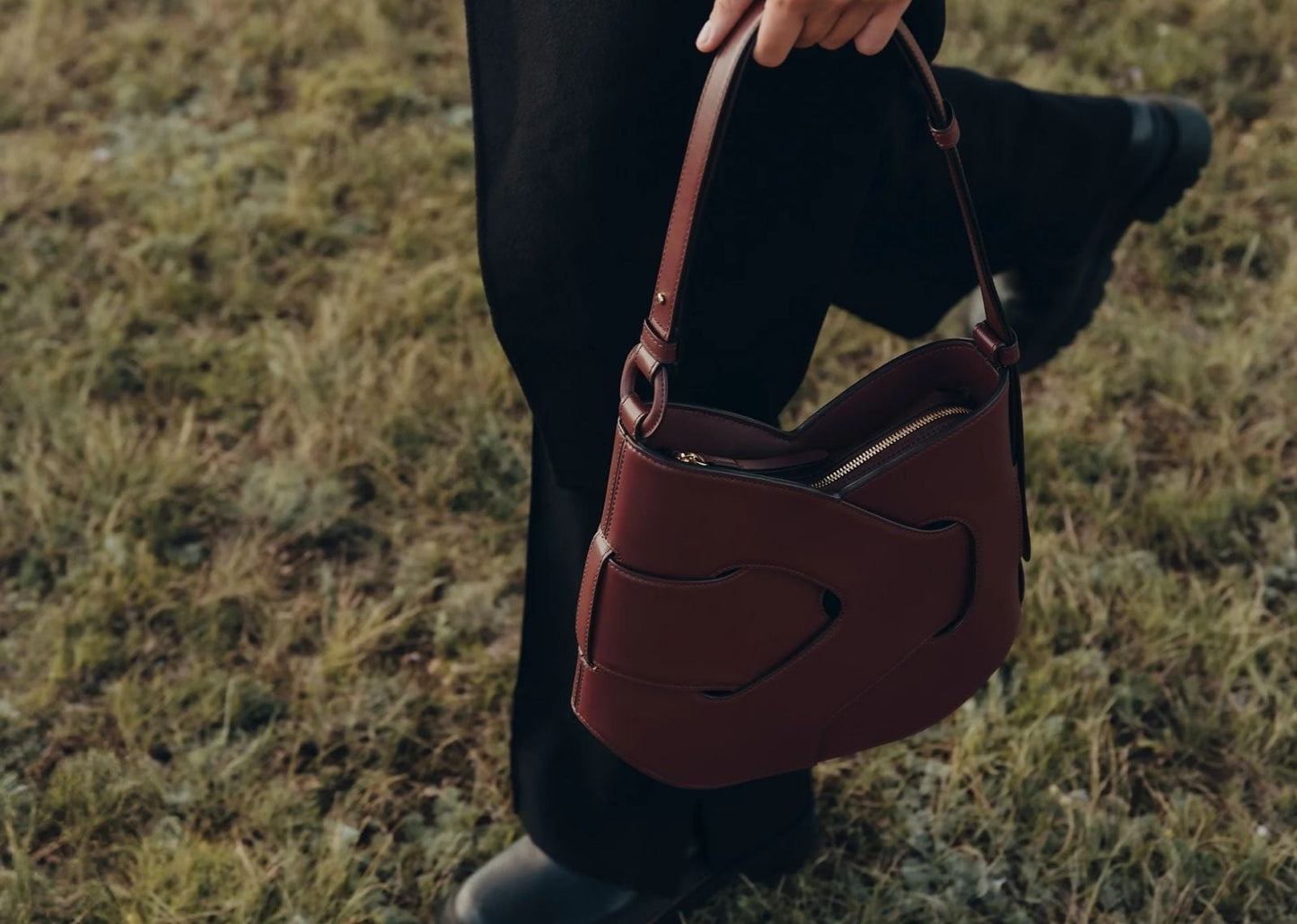 Nodde Hobo Edition Smooth Black Cherry