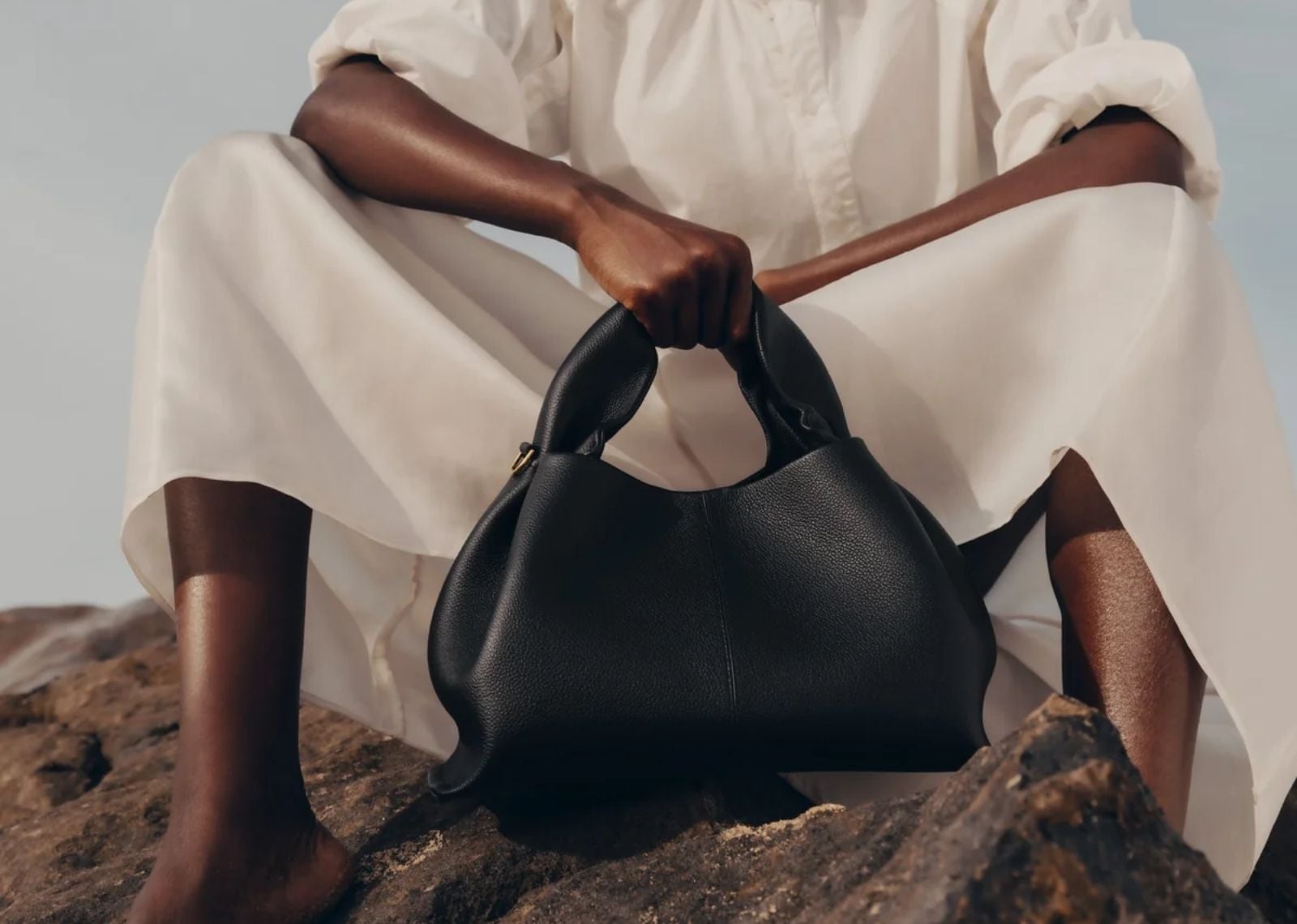 Numéro Neuf Edition Textured Black
