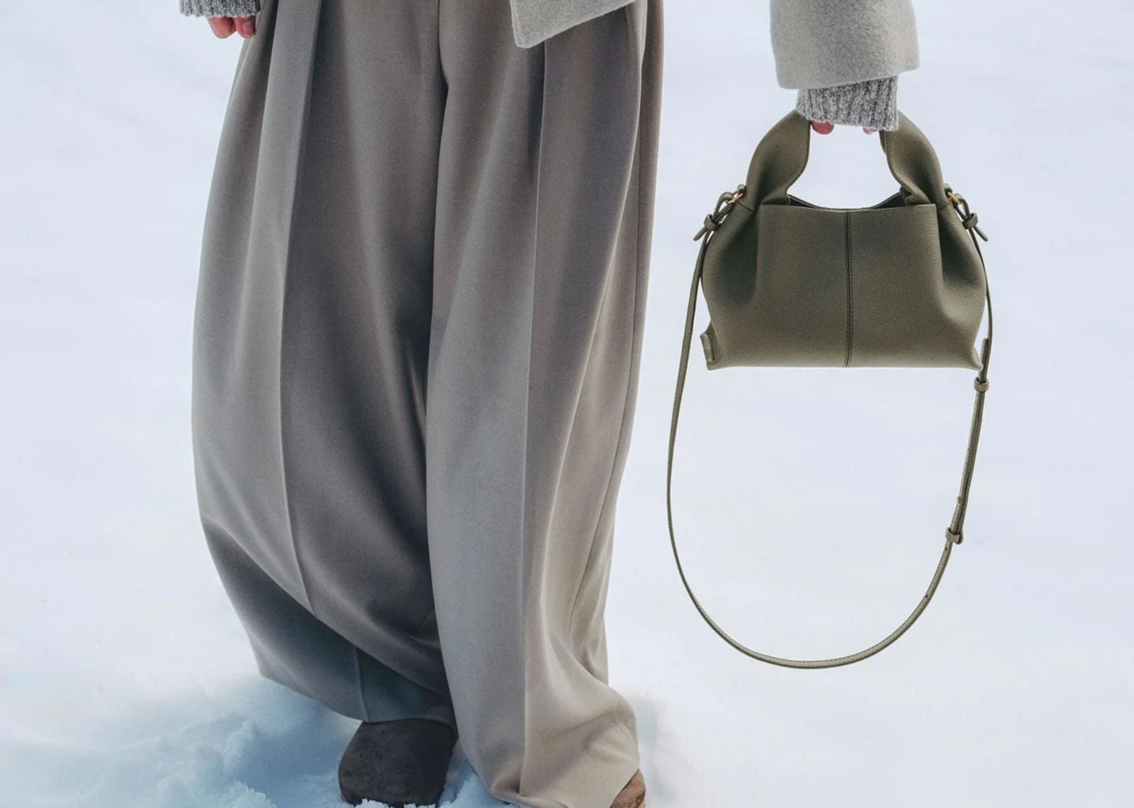 Numéro Neuf Mini Edition Textured Smoky Green