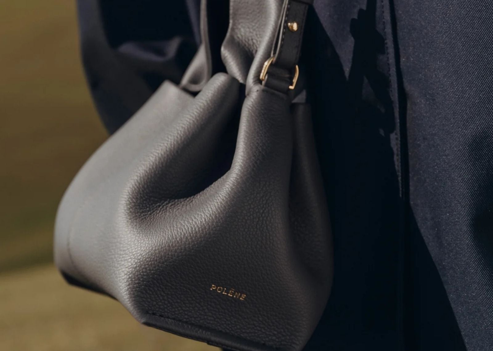 Numéro Neuf Mini Edition Textured Stone