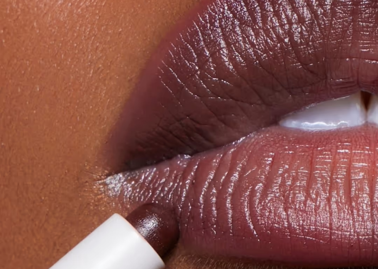 Blur Liner Plum