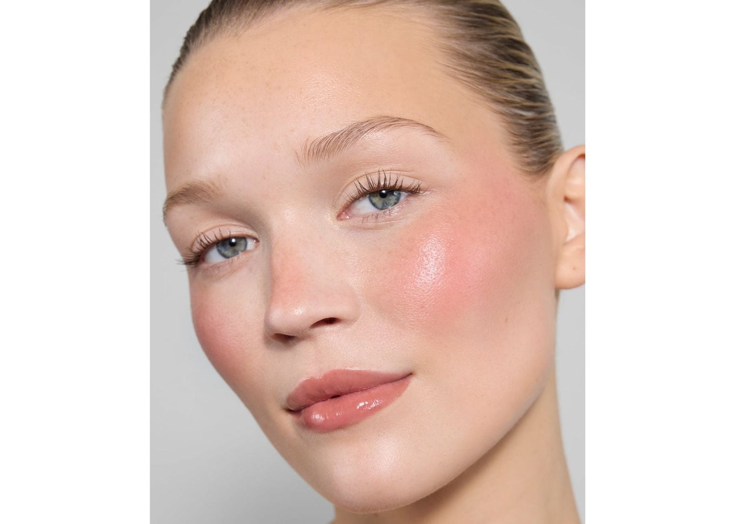 Cream Blush Malaya